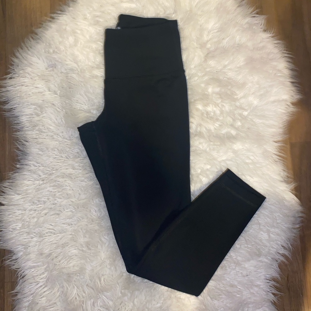 Black 90 degree full length workout leggings 🖤